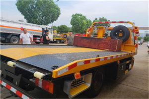 固安附近拖车电话号码服务